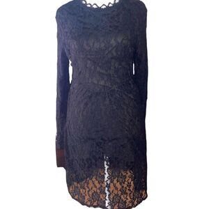 Sun Sisters Lace Dress.      CDRS041